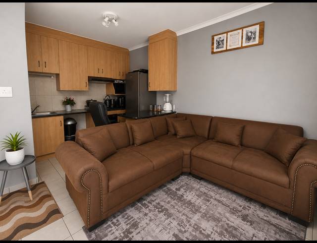 2 BEDROOM TOWNHOUSE FOR SALE IN STAALRUS
